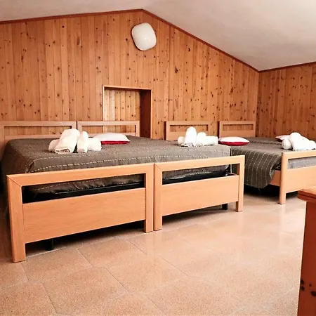 Casa Vacanza Aragonese Ad Apartment *